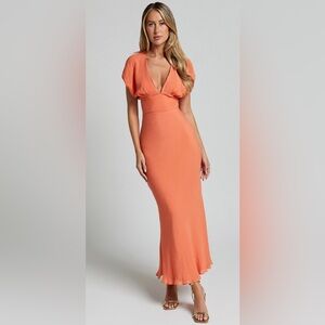 knee length dresses for ladies Meraki Midi Dress – DESIRÉE IYAMA main image 0